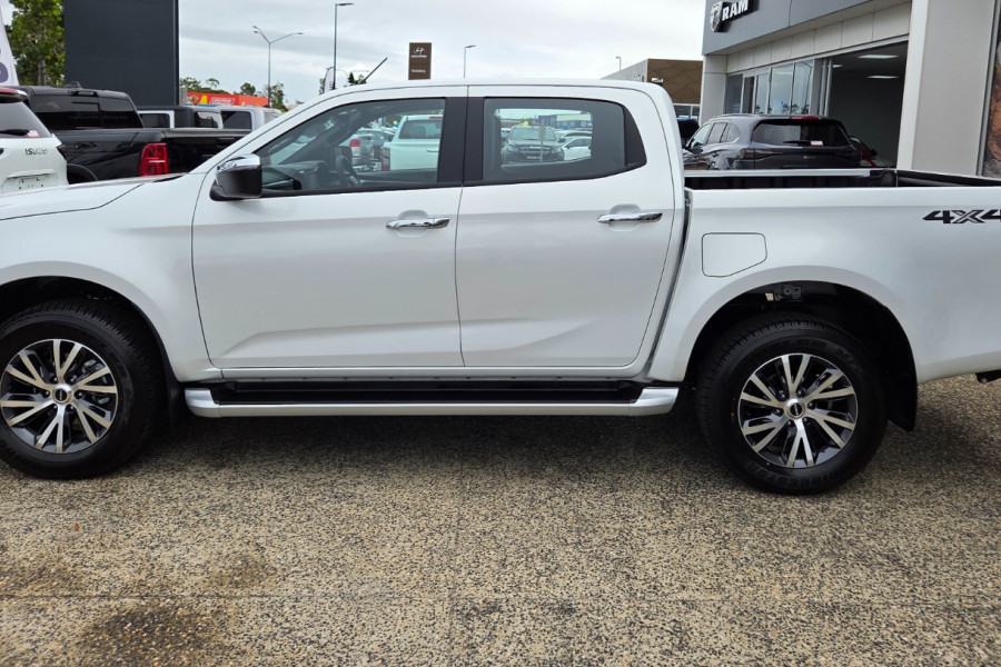 2025 Isuzu D-MAX SX Ute Image 6