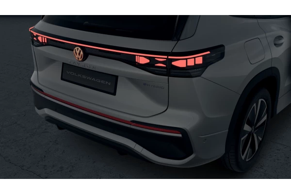 2026 Volkswagen Tayron R4 150TSI eHybrid Elegance SUV Image 5