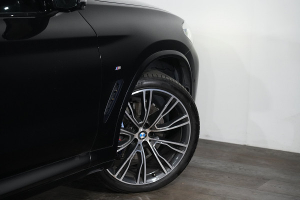 2020 BMW X4 xDrive30i M Sport SUV Image 9