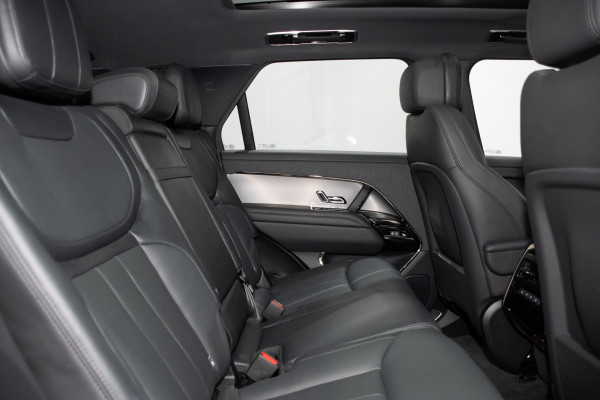 2023 Land Rover Range Rover Sport L461 D300 Dynamic SE SUV Image 3