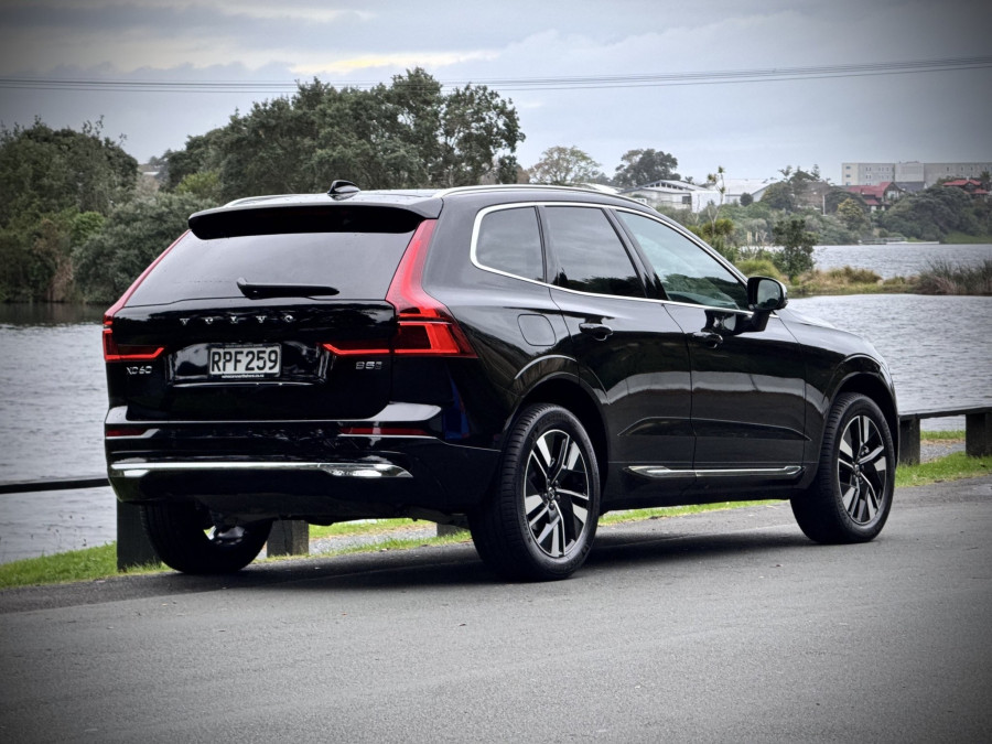 2026 Volvo XC60 UZ Plus B5 SUV Image 13