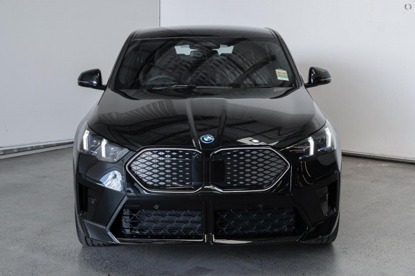 2024 BMW iX2 U10 eDrive20 M Sport SUV image 4