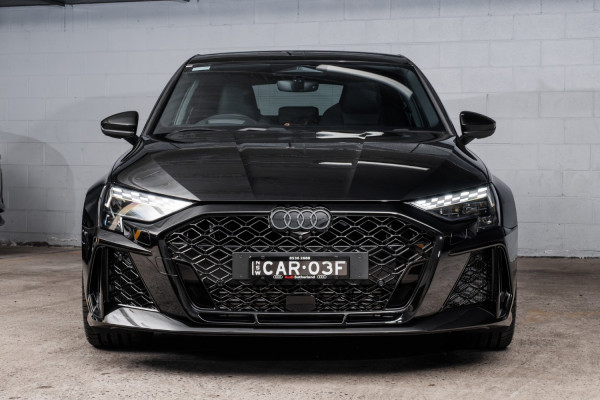 2025 Audi RS 3 GY  Hatch image 4
