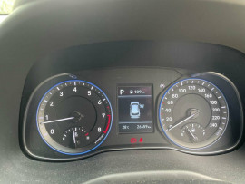 2020 Hyundai KONA OS.3 Active SUV image 16