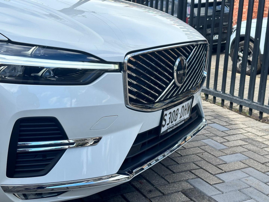 2025 MY26 Volvo XC60 UZ Plus B5 Bright SUV Image 4