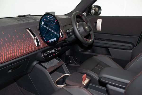 2026 MINI Countryman U25 S JCW Sport SUV image 7