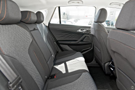 2025 MY24.5 MG HS AS33 Vibe SUV