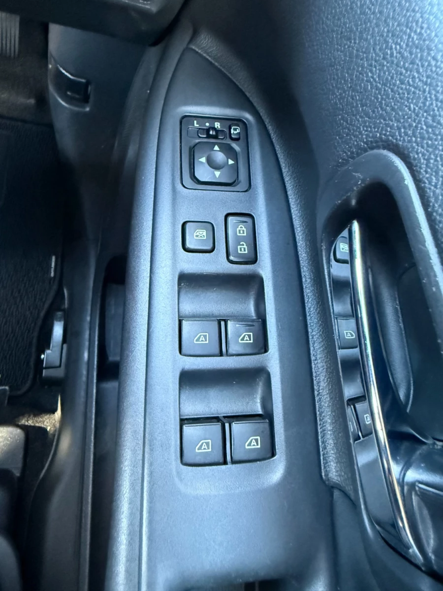 2021 Mitsubishi Outlander ZL Exceed SUV Image 19