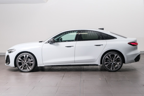 2025 Audi A5 B10 TFSI 150kW S line Sedan image 3