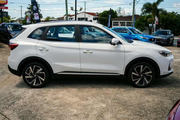 2024 MY24.5 MG ZS ZS32 Essence Hybrid+ SUV
