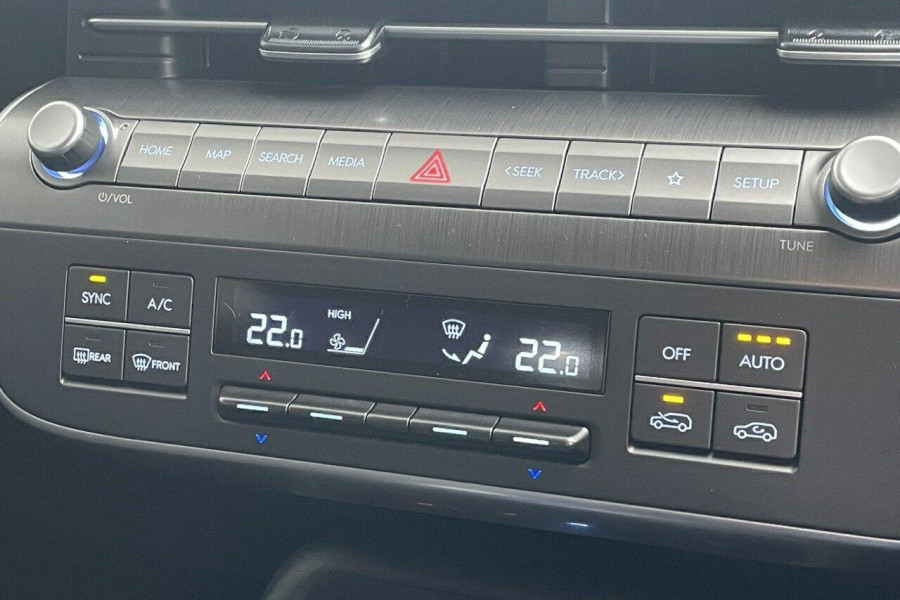 2025 Hyundai KONA SX2.V2 Hybrid Premium SUV Image 17
