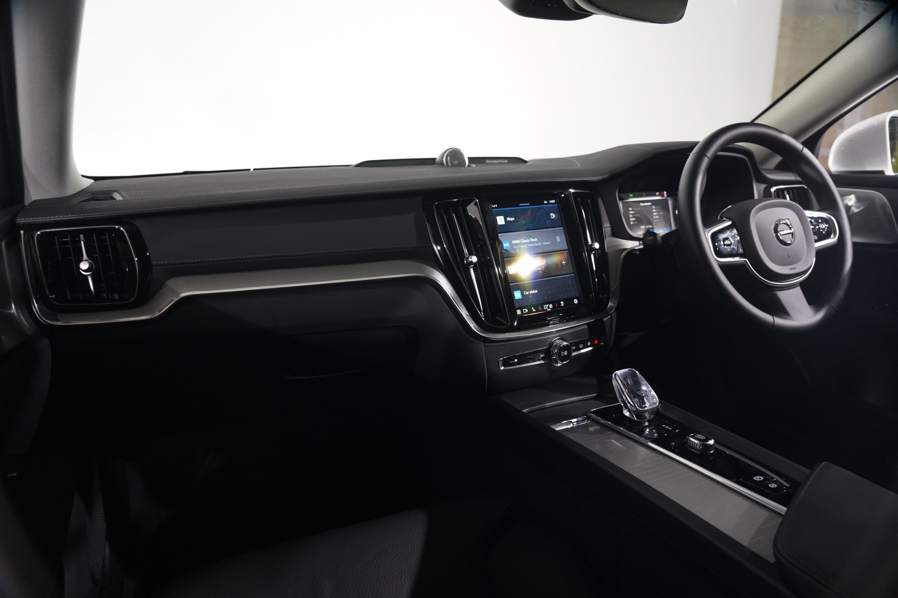 2023 Volvo S60 Ultimate B5 Bright Mhev Sedan Image 13