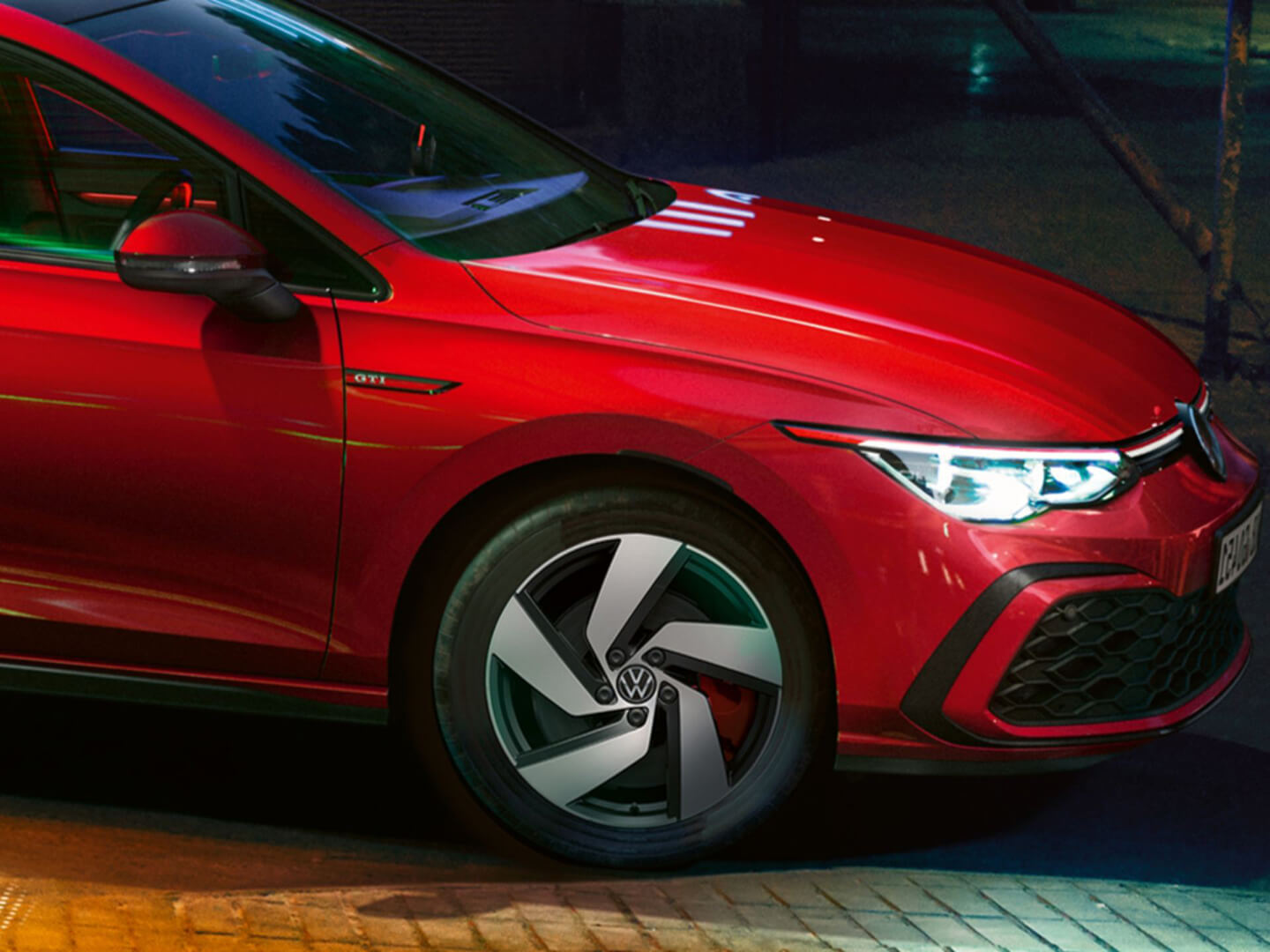 Maximum performance, maximum comfort Front Differential Lock Image