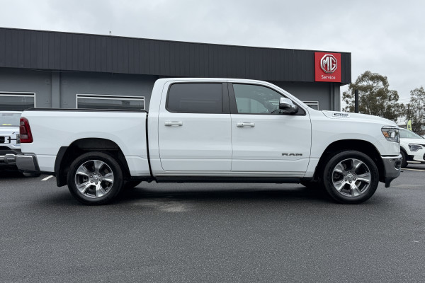 2023 MY24 Ram 1500 DT Laramie Ute Image 5