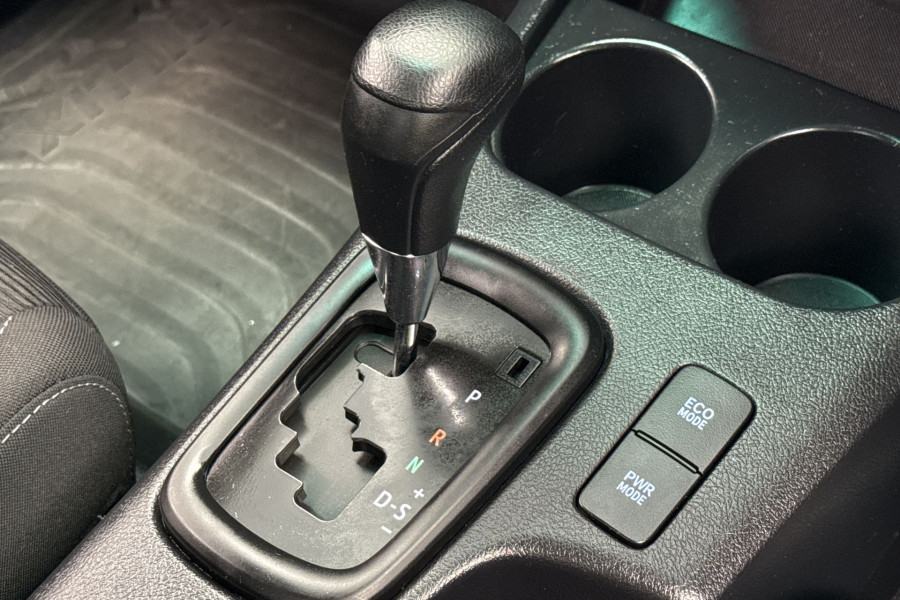 2018 Toyota HiLux GUN126R SR Cab Chassis Image 8