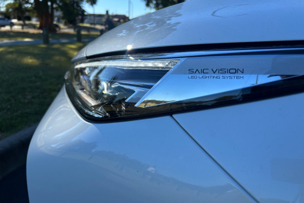2025 MG HS AS33H Essence Hybrid+ SUV Image 18
