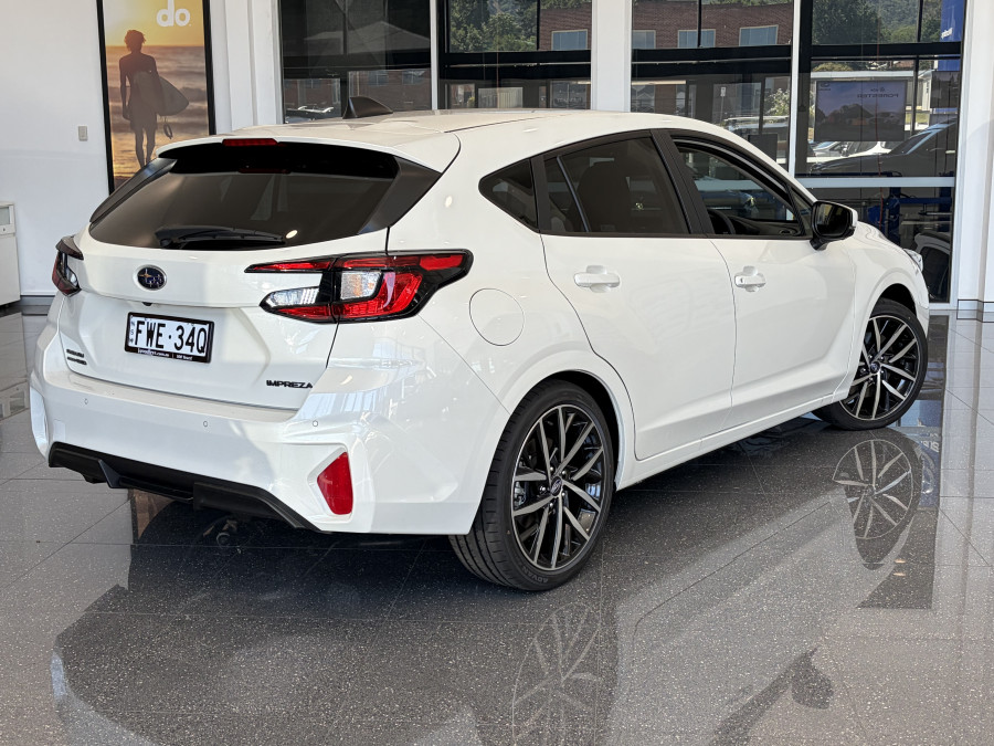 2025 Subaru Impreza G6 2.0S Hatch Image 6