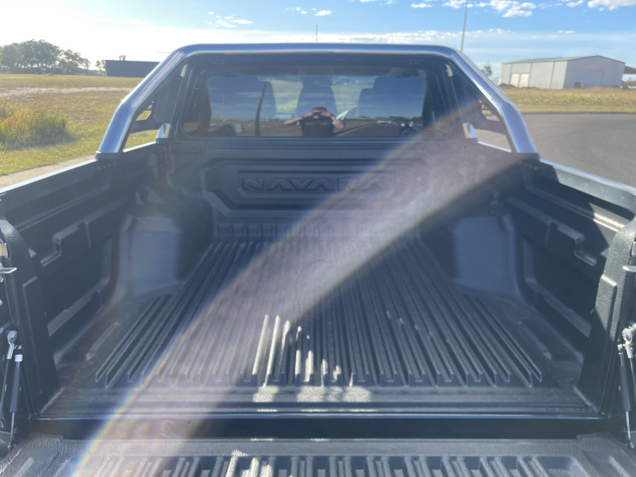 2025 MY26 Nissan Navara D27 ST-X Ute Image 9