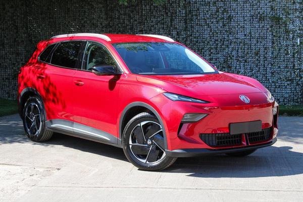 2025 MG MGS5 EV ESSENCE 62 ZS3EM SUV AUTOMATIC 4X2