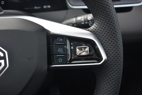 2026 MG MGS6 EV IS3E Essence SUV Image 11