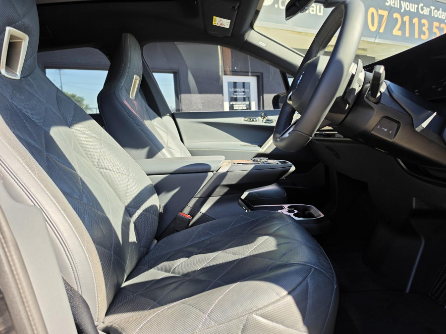 2021 BMW iX I20 xDrive40 SUV Image 23