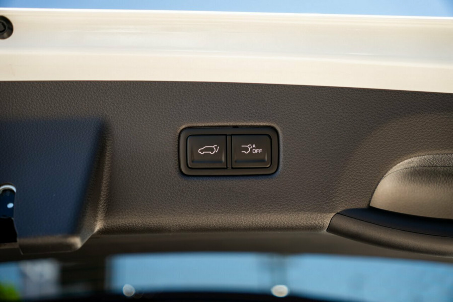 2026 Kia Carnival KA4 PE GT-Line People Mover Image 9