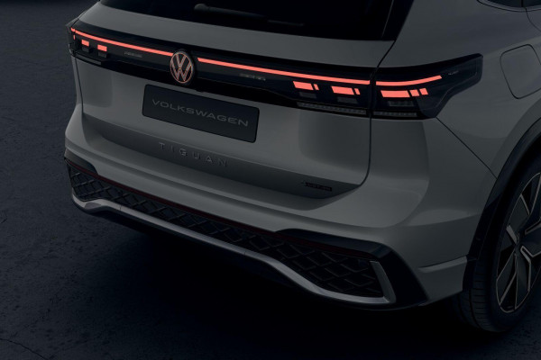 2026 Volkswagen Tiguan CT 195TSI R-Line SUV Image 5