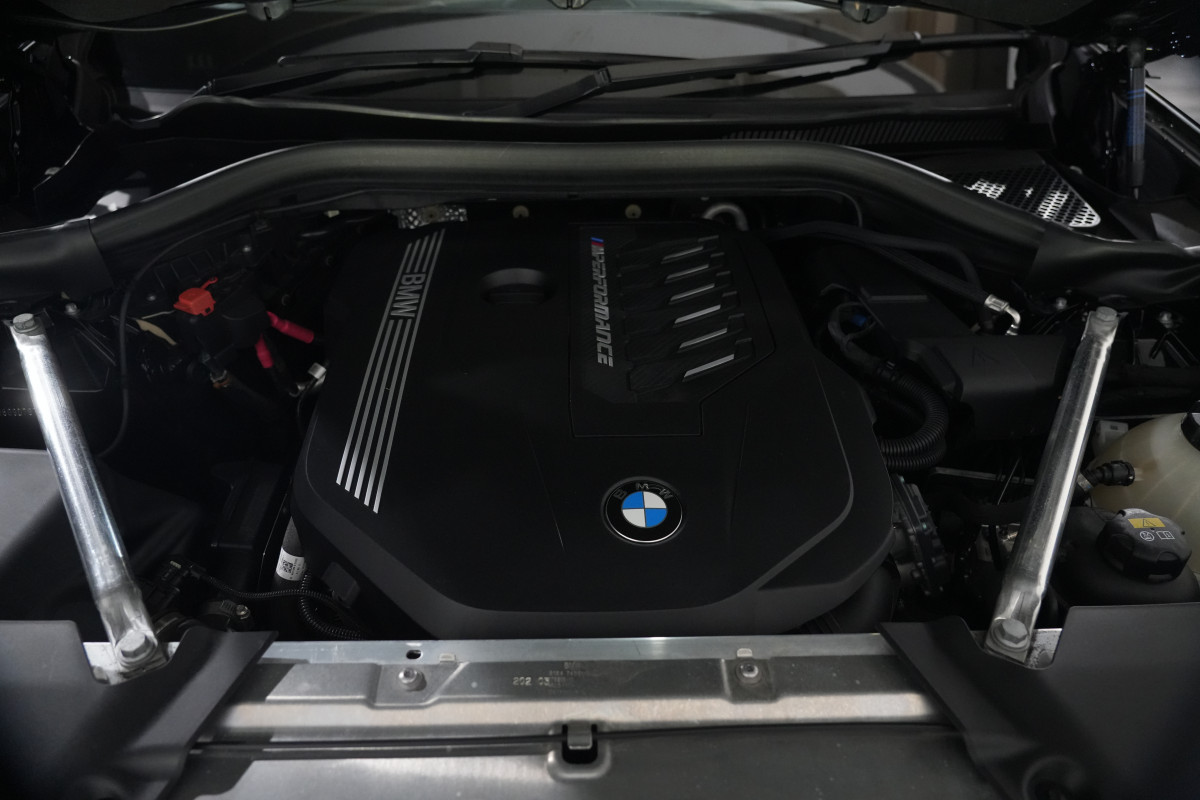 2020 BMW X4 M40i SUV