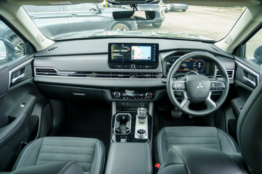 2025 Mitsubishi Outlander ZM Aspire SUV Image 18