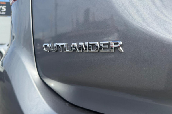 2017 MY18.5 Mitsubishi Outlander ZL LS SUV Image 15