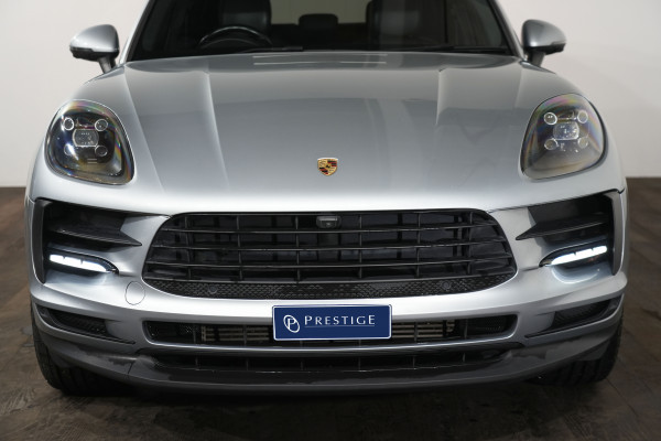 2019 Porsche Macan SUV Image 3