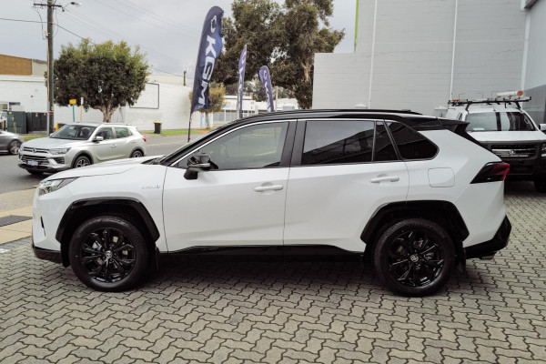 2022 Toyota RAV4 AXAH54R XSE SUV Image 4