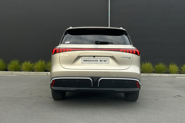 2026 MG MGS6 EV IS3E Essence SUV Image 4