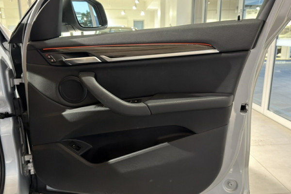 2018 BMW X1 F48 sDrive18i SUV Image 12
