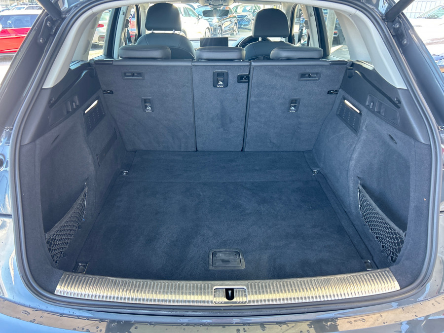 2020 MY21 Audi Q5 FY 40 TDI SUV Image 11