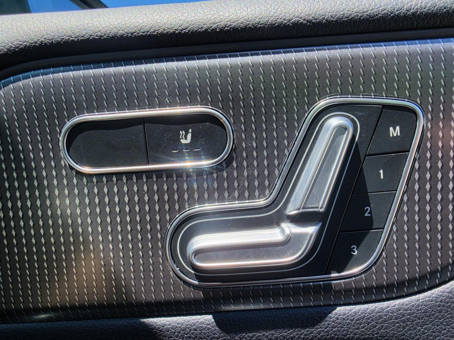 2020 Mercedes-Benz GLB-Class X247 GLB200 SUV Image 19