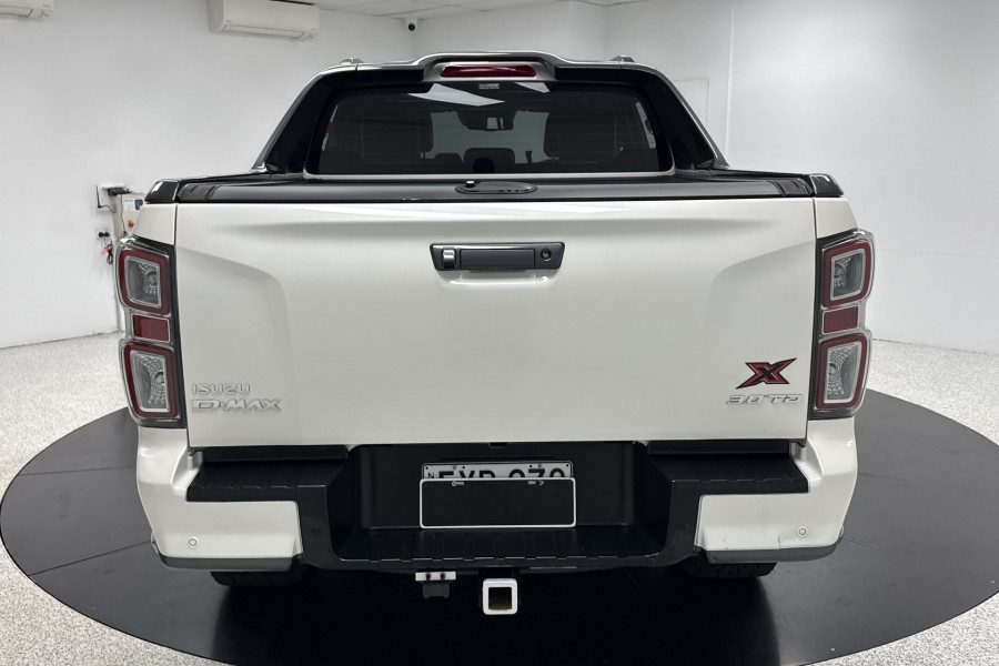 2022 Isuzu D-MAX X-TERRAIN Ute Image 10