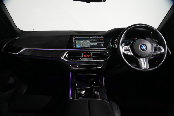 2022 BMW X5 xDrive30d SUV image 14