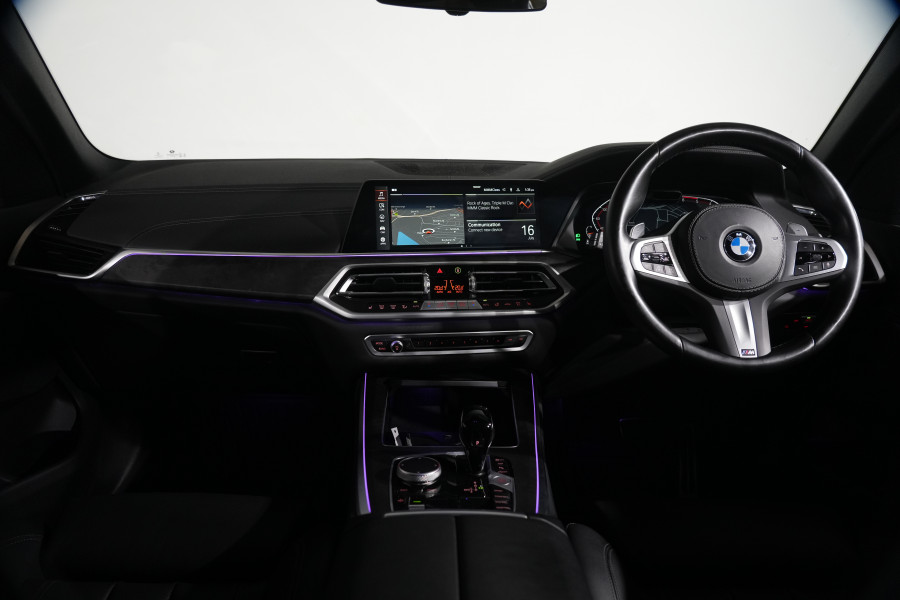 2022 BMW X5 xDrive30d SUV Image 14