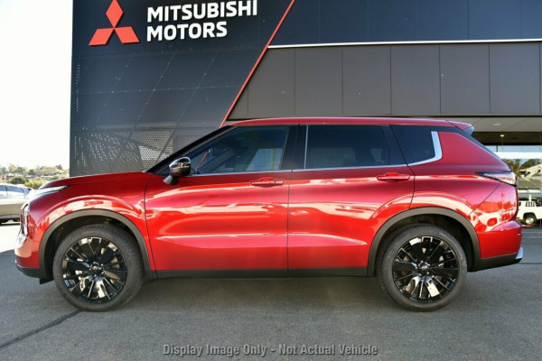 2026 Mitsubishi Outlander ZM Black Edition SUV Image 2