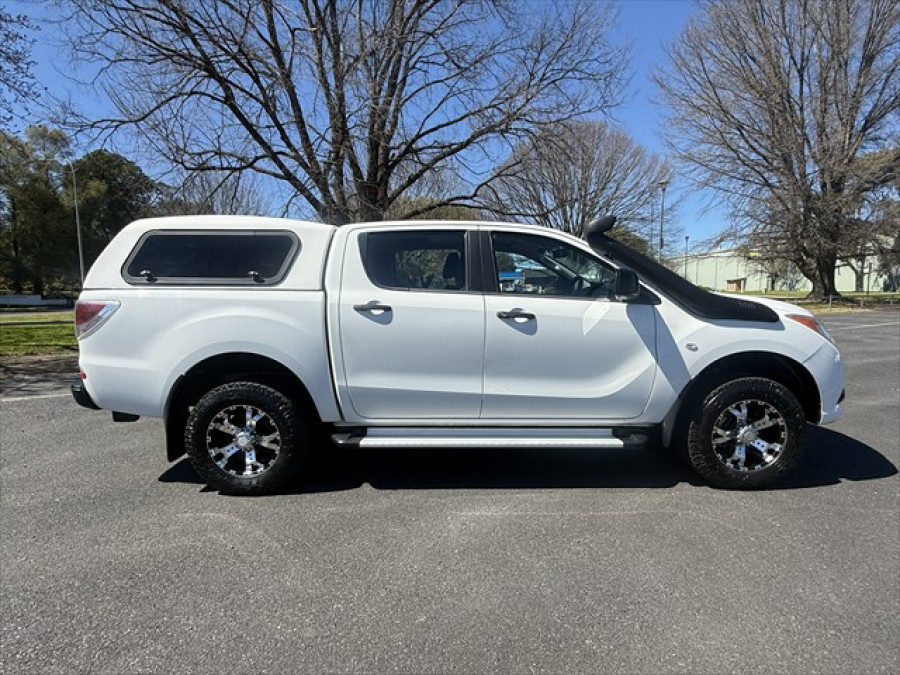 2015 Mazda Default XT Ute Image 2