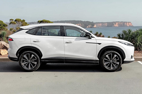 2024 MY25 MG HS AS33 Excite SUV Image 3