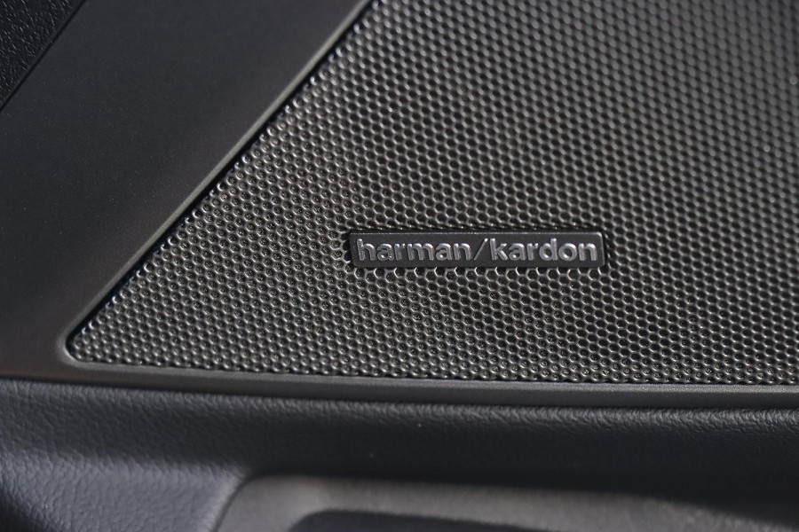 2025 BMW 3 Series G20 LCI II 330i M Sport Sedan