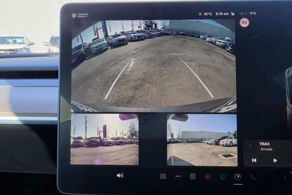 2021 Tesla Model 3  Long Range Sedan Image 23