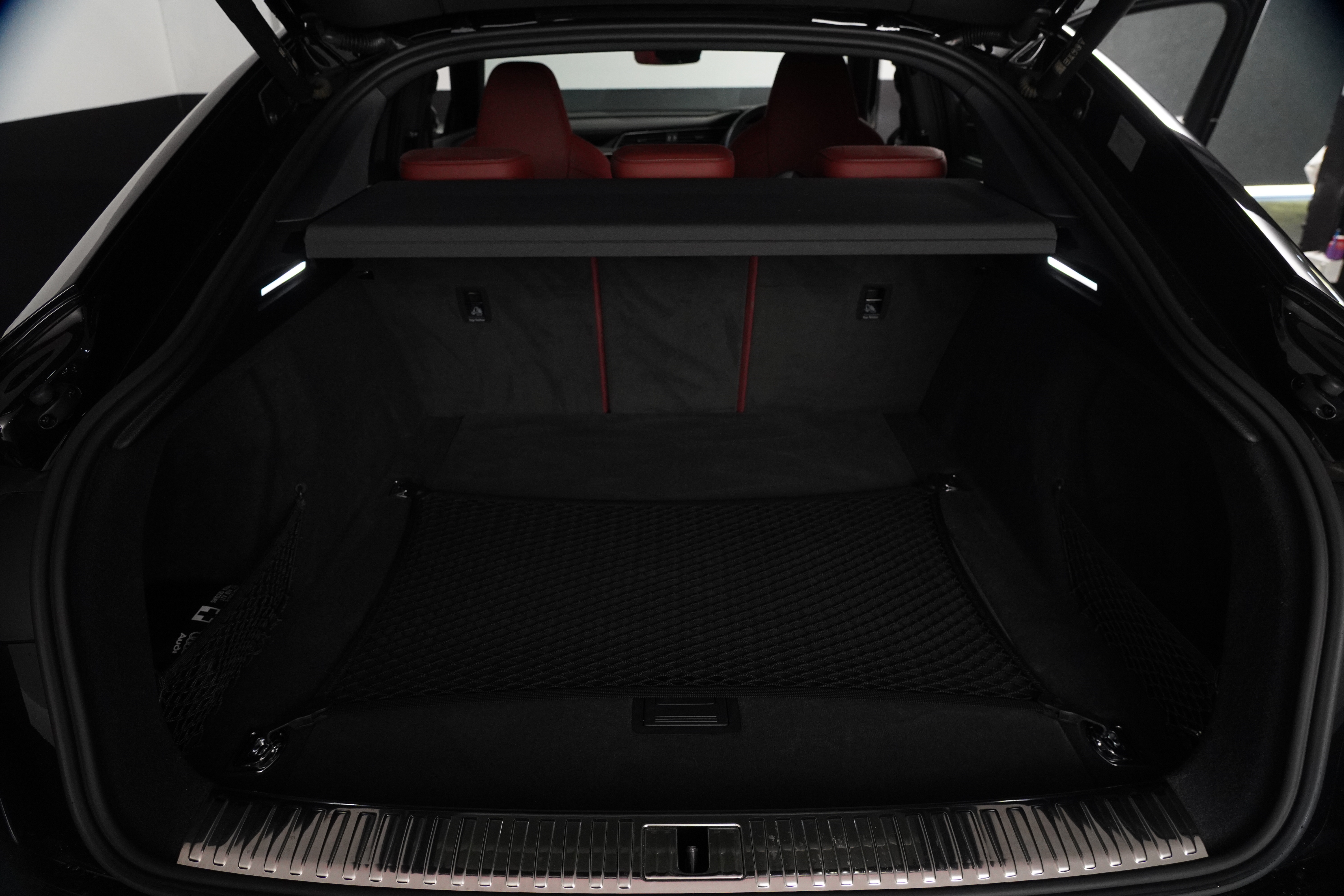 2023 Audi e-tron S GE Sportback SUV Image 24