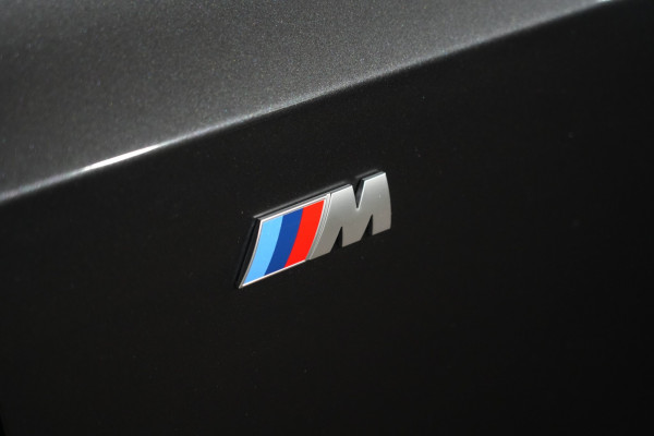 2025 BMW i5 eDrive40 M Sport Sedan Image 5