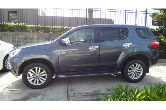 2018 Isuzu MU-X UC MY17 LS-U 4X2 SUV Image 8