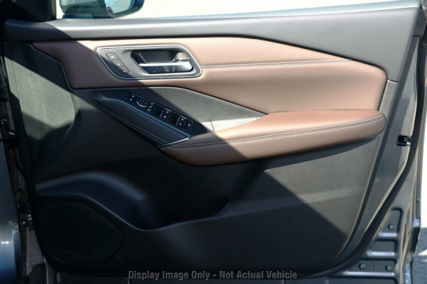 2025 Nissan QASHQAI J12 Ti SUV Image 5