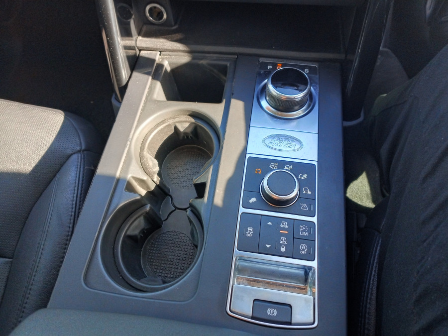 2017 Land Rover Discovery Series 5 SE SUV Image 13