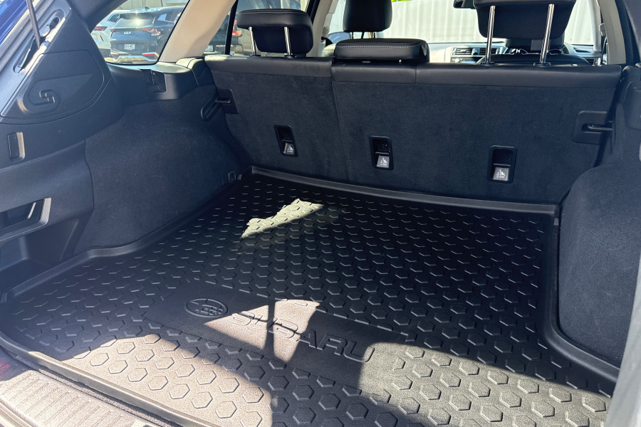 2017 Subaru Outback 6GEN 2.5i Premium SUV Image 12